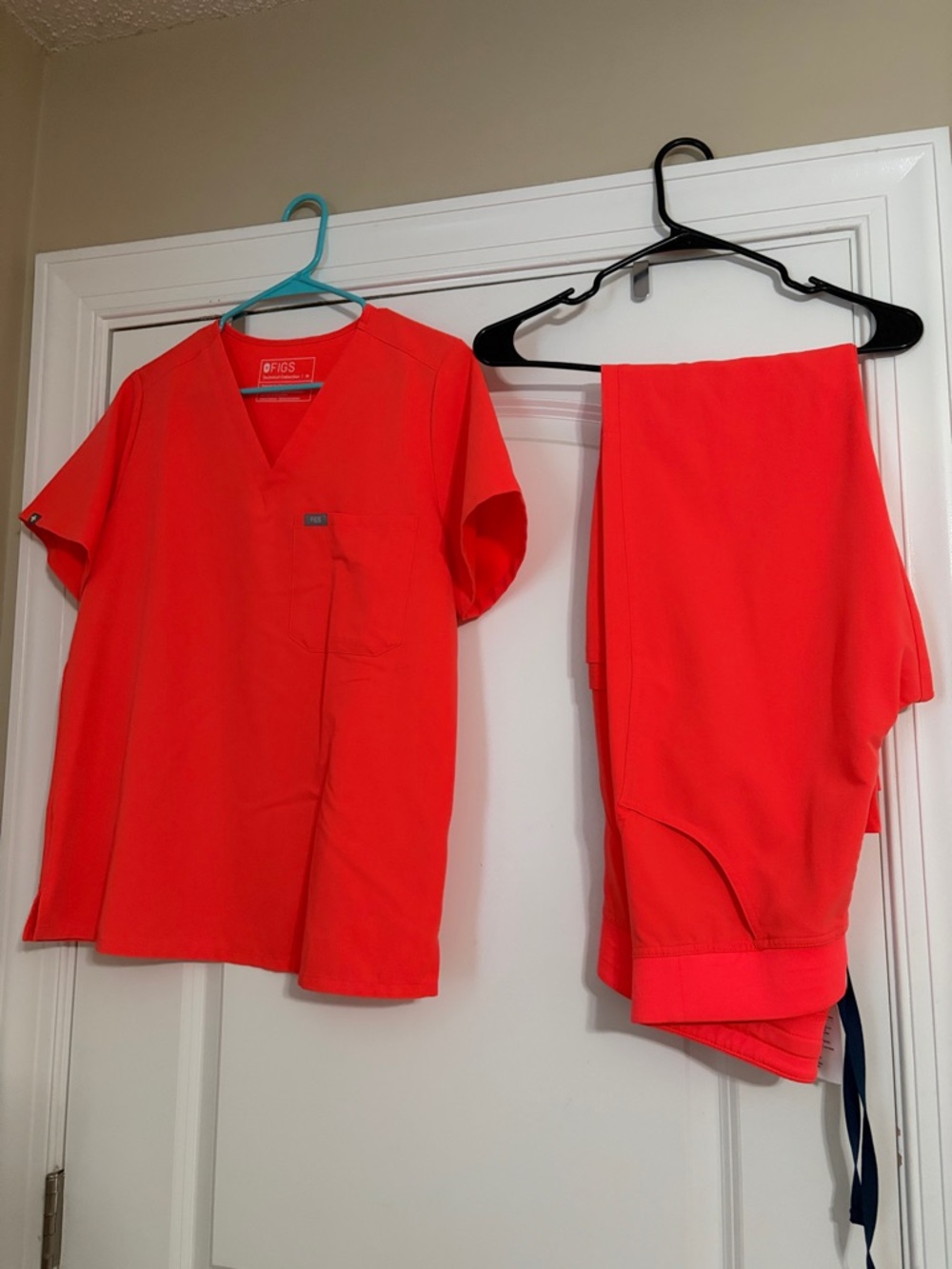 Figs Women's Scrub Set in bright Orange